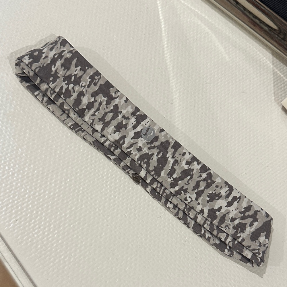 Lululemon Gray Camouflage Headband
